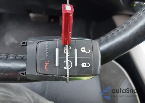 2019 Ram 2500 Laramie 4X4 6'4 Box z USA, uszkodzony, nr VIN 3C6UR5FL7KG635812